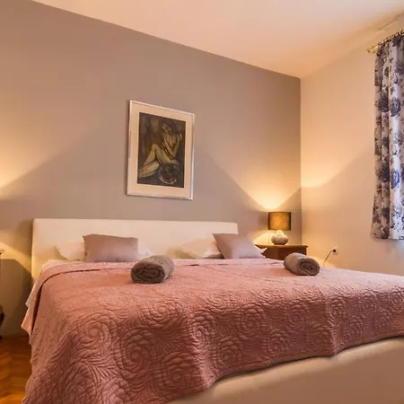 Appartamento Gorgeous W Private Pool 5km From Split Dalmatia Solin
