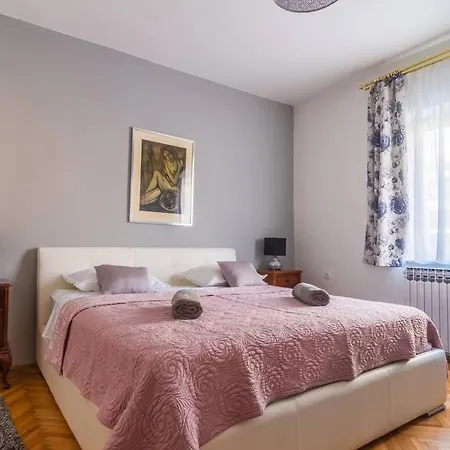 Gorgeous W Private Pool 5km From Split Dalmatia Appartamento *