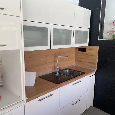 Gorgeous W Private Pool 5km From Split Dalmatia Appartamento