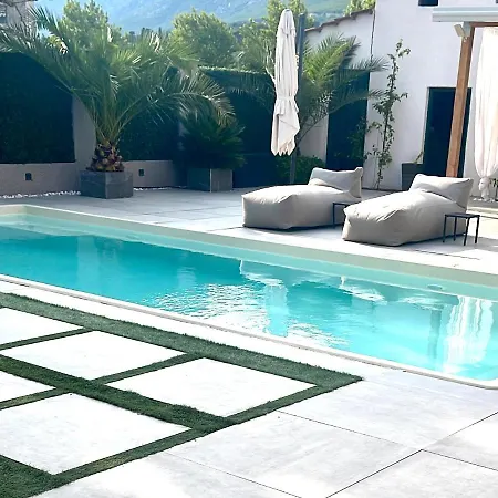 Appartamento Gorgeous W Private Pool 5km From Split Dalmatia